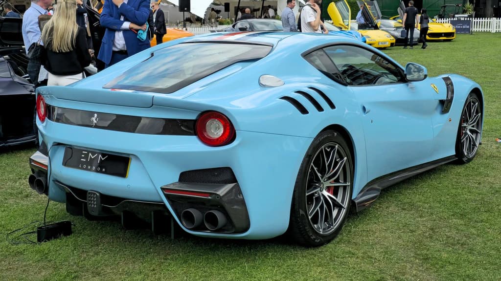 Ferrari F12