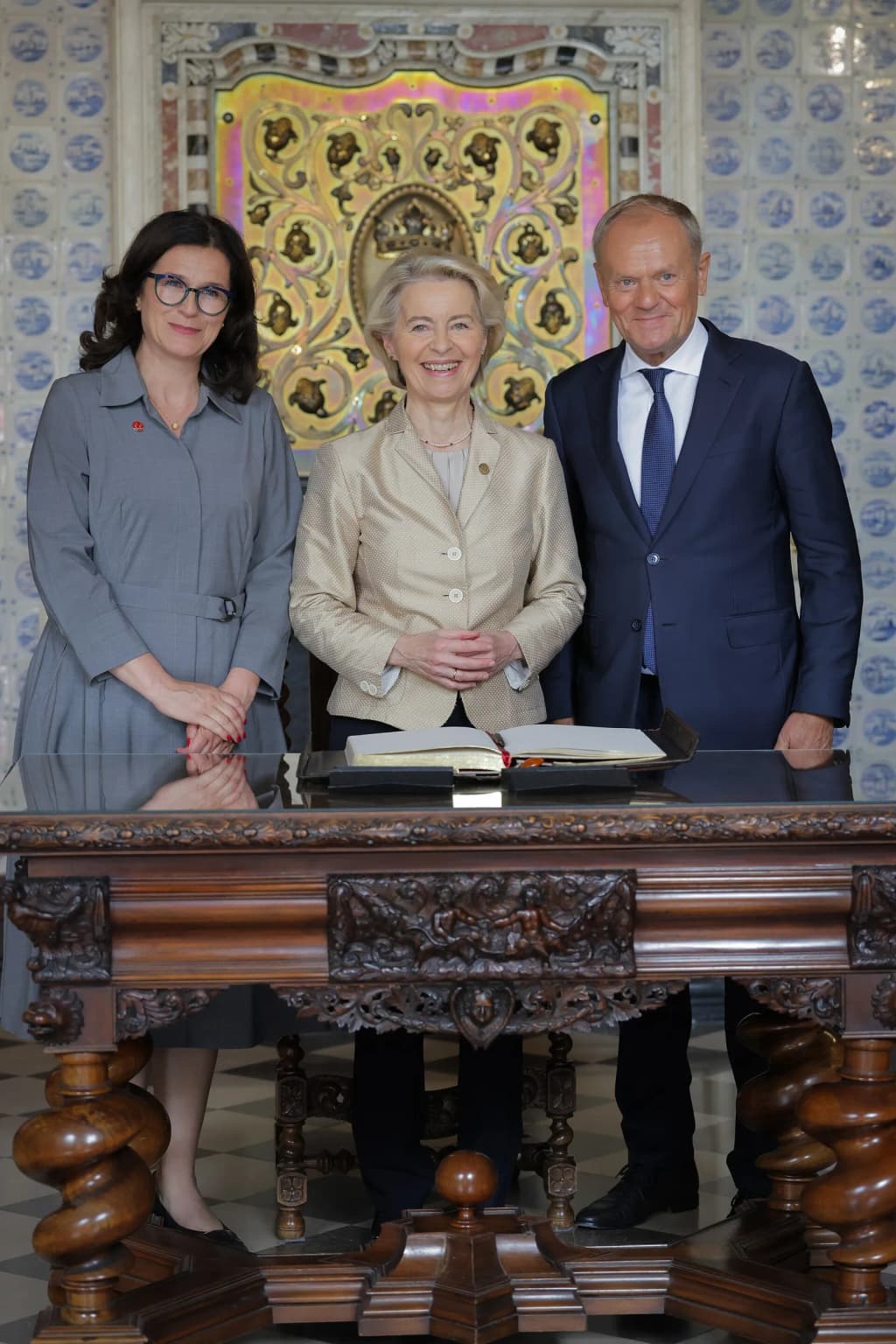 Julia Svyrydenko, Ursula von der Leyen & Donald Tusk at the Ukraine Recovery Conference (URC 2026) in Gdańsk, Poland.