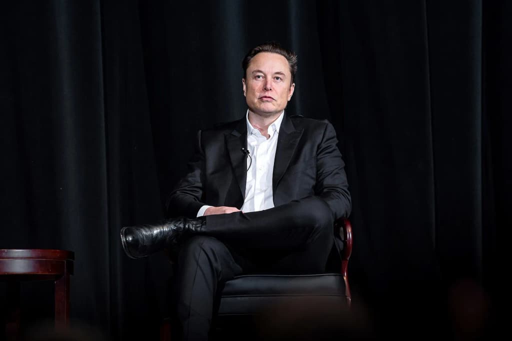 U.S. AIR FORCE ACADEMY, Colo. -- Tesla Inc. Chief Executive Officer Elon Musk speaks with Lt. Gen. Richard Clark, Superintendent of the U.S. Air Force Academy,