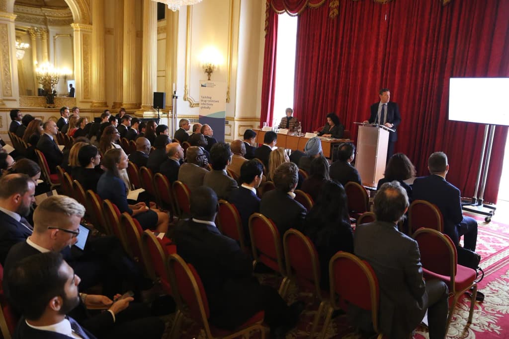 Lord Jim O’Neill at a briefing for UK based Heads of Missions on the Review on Antimicrobial Resistance, 19 May 2016.