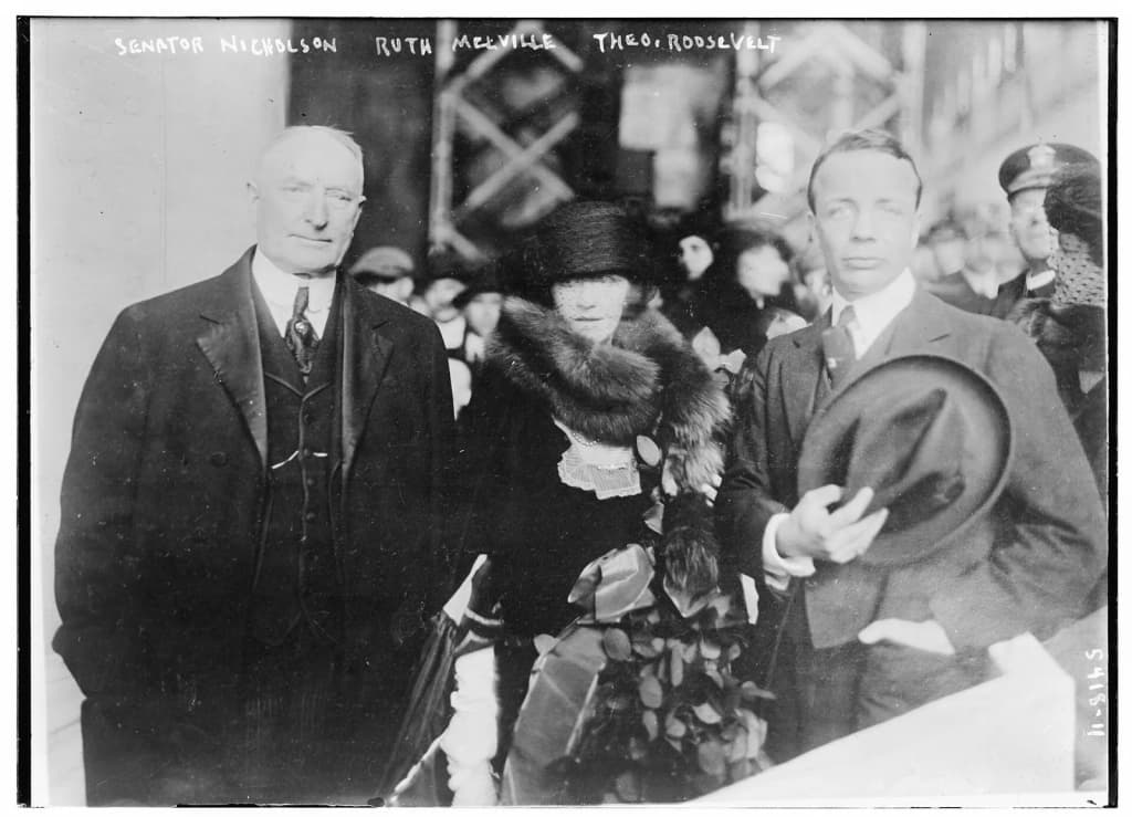 Title: Senator Nicholson, Ruth Melville, Theo. Roosevelt [Jr.] Abstract/medium: 1 negative : glass ; 5 x 7 in. or smaller.