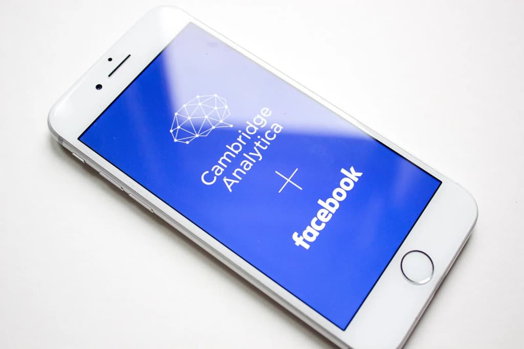 cambridge analytica facebook Credit <a href=" http://www.shopcatalog.com " rel="noreferrer nofollow">www.shopcatalog.com</a> with an active link req