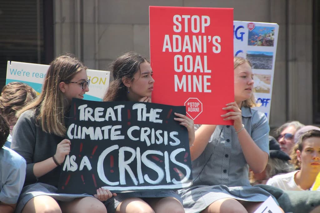 As part of the movement started by 15 year old Swedish student Greta Thundberg for ramping up climate action, thousands of students around Australia and in Melb