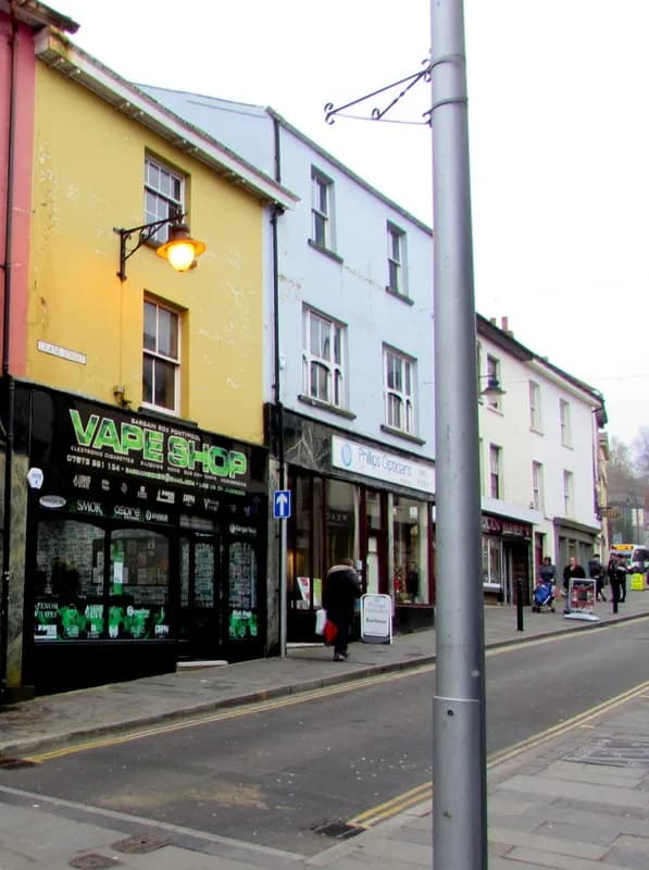 Vape Shop in Pontypool