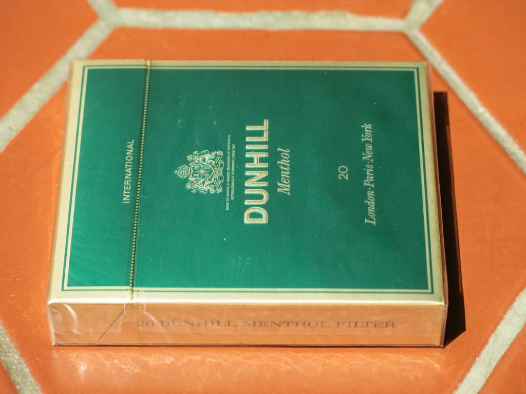 Virgin Dunhill menthol cigarettes pack (without warning signs). Circa 1979.