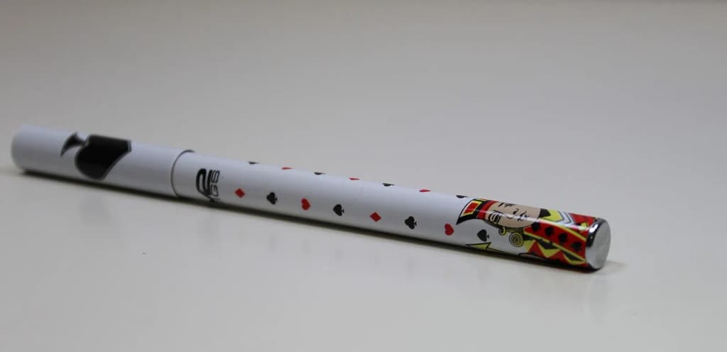Electronic cigarette battery. If you use this photo please credit "Lindsay Fox" and link to: ecigarettereviewed.com